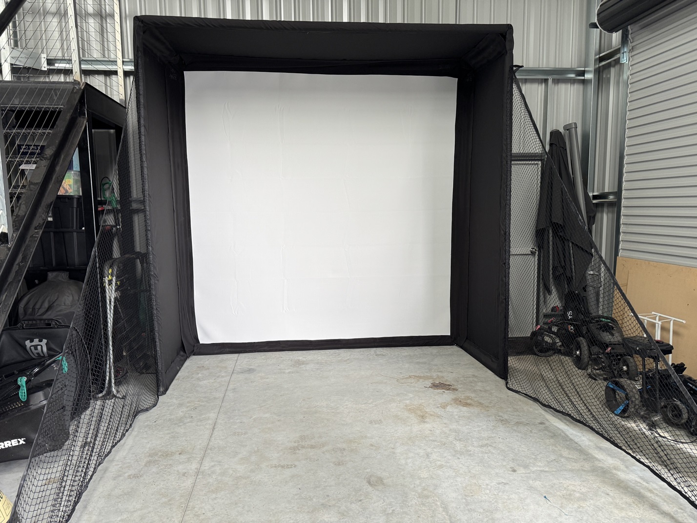 TeQers - Golf Simulator Enclosure with Impact Screen (4.0m Wide) - Image 3